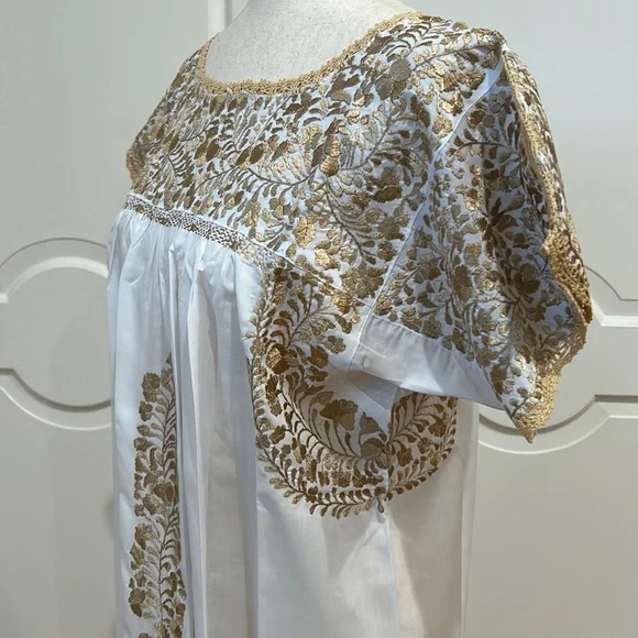San Antonino Maxi Dress, Oaxaca Mexican dress. hand Embroidered. Silk Th… - Picture 4 of 10